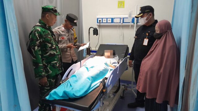 Polisi sedang mengumpulkan keterangan korban penusukan oleh mantan pacarnya di Babakan Pasar, Kecamatan Bogor Tengah, Kota Bogor, foto/istimewa